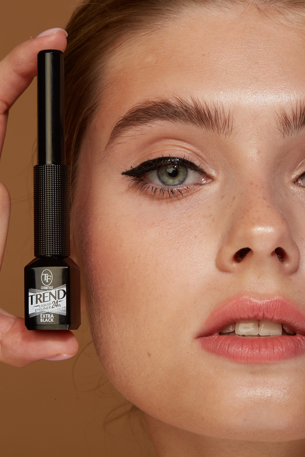 TF жидкая подводка для глаз Trend extra black 5мл CTEL15