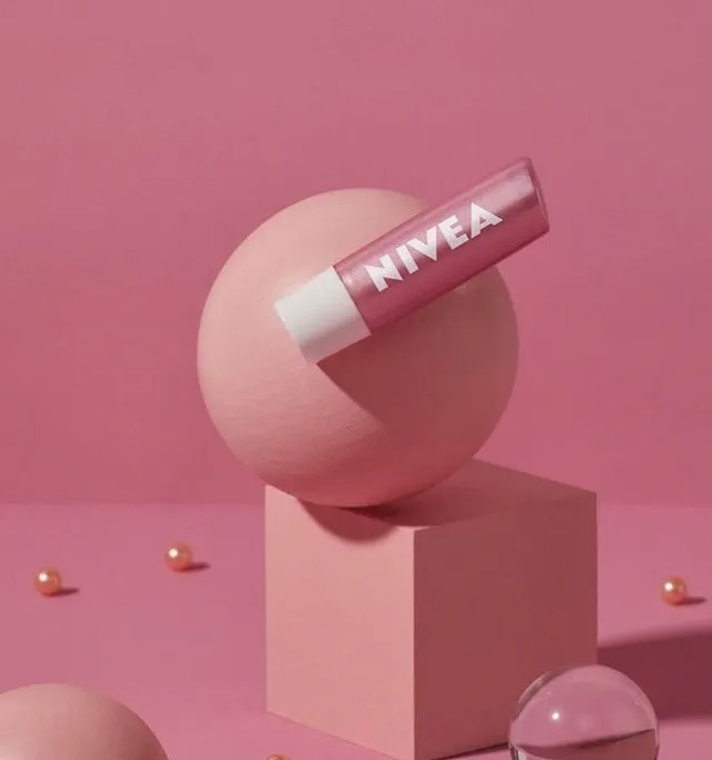 Classic помада гигиеническая Сияние жемчуга 4.8гр 85098