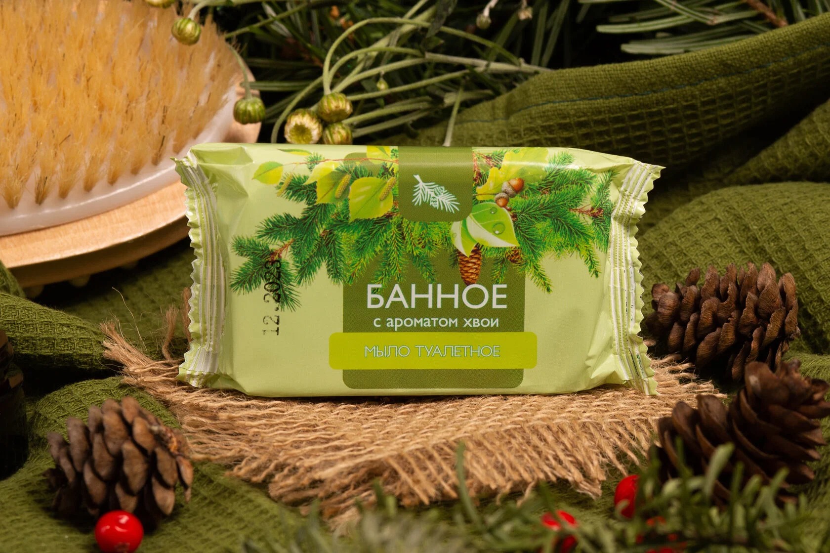 Мыло (Опт-Трейд) туалетное Банное с ароматом хвои в обертке 100гр