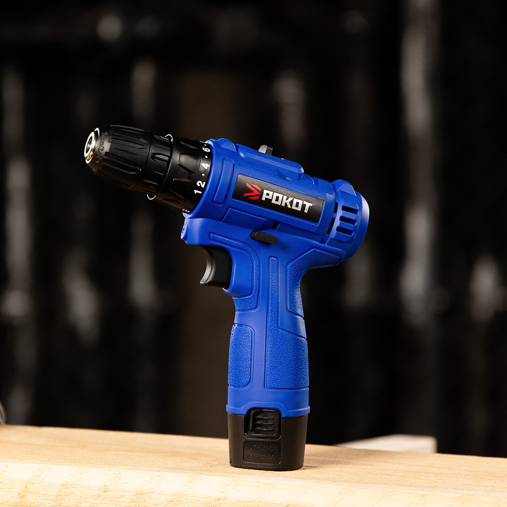 РОКОТ Дрель-шуруповерт аккумуляторный 12В