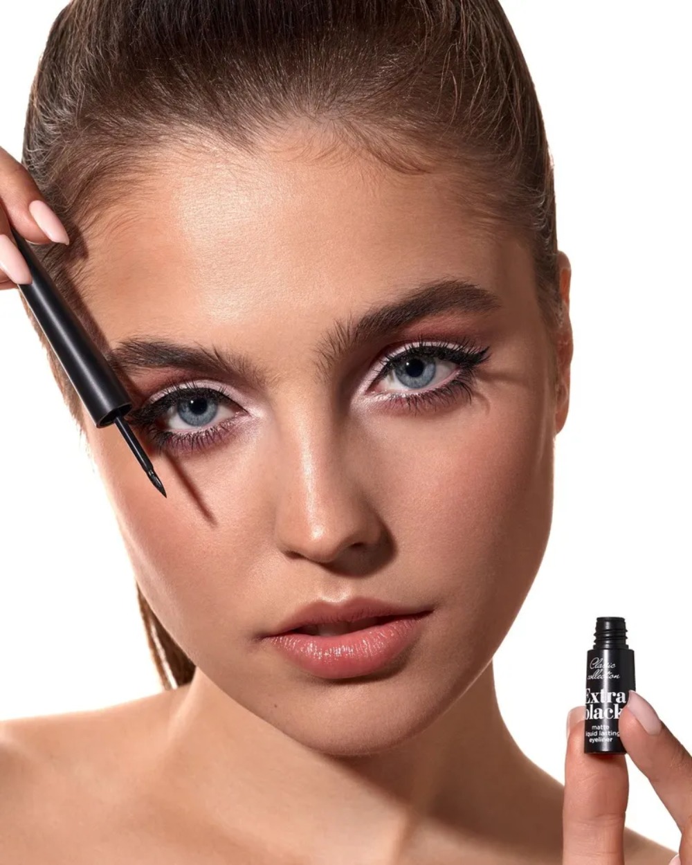 Parisa Подводка extra Matte чёрный