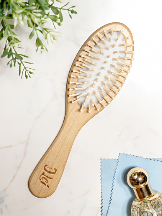 Расческа массажная 210 дерево,деревянные зубцы,прозрачная 210000 Расческа массажная 210 дерево,деревянные зубцы,прозрачная 210000