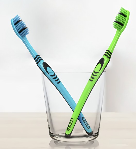 Зубная щётка Colors 40 средняя 4шт