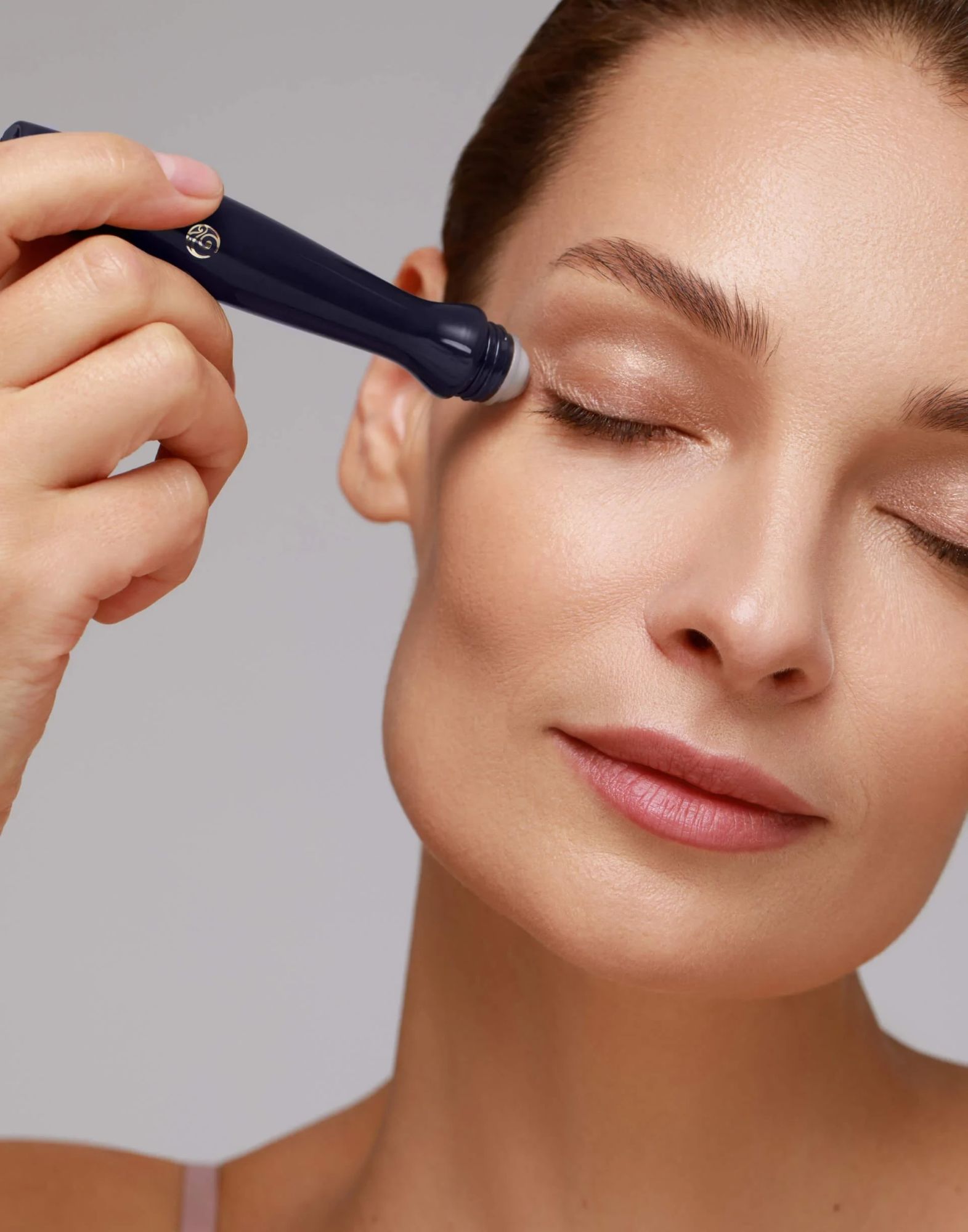 Черный жемчуг крем эксперт вокруг глаз от 46 лет 15мл